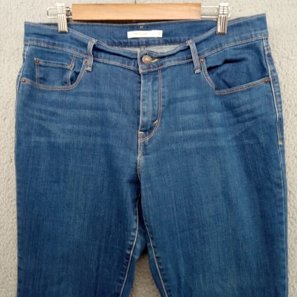 Levis Jeans Womens 12 Blue Faded 515 Bootcut Casual Everyday Basic Classic Denim - Picture 2 of 11